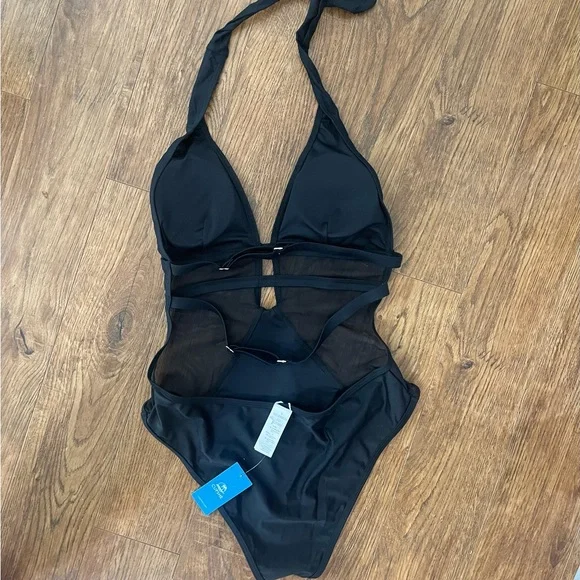 Cupshe 1 piece black/mesh sexy swimsuit. Size medium - Picture 2 of 3